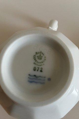 Royal Copenhagen Fairytale Terracotta Kaffekop med Underkop No 073, No 072 - Danam Antik