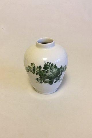 Royal Copenhagen Grøn Blomst Svejfet Vase No 1684 - Danam Antik