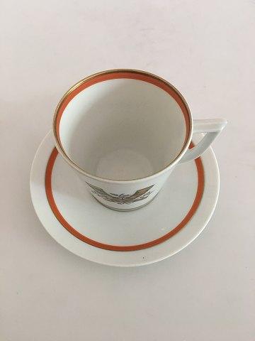 Royal Copenhagen Guldhornene med Orange Kant Kaffekop med Underkop No 883/9481 - Danam Antik