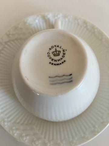 Royal Copenhagen Hvid Halvblonde Kaffekop og Underkop - Danam Antik