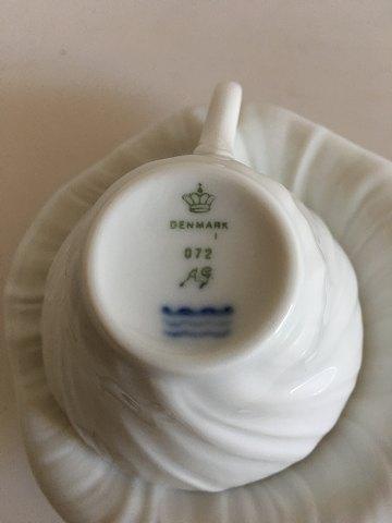 Royal Copenhagen Hvid Konkylie Mokka Kop og Underkop No 14179(072/073) - Danam Antik