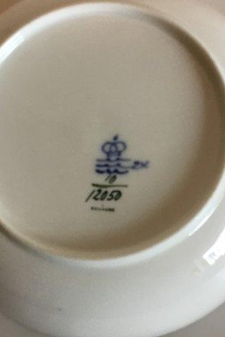 Royal Copenhagen Juliane Marie Skål No 12050 - Danam Antik