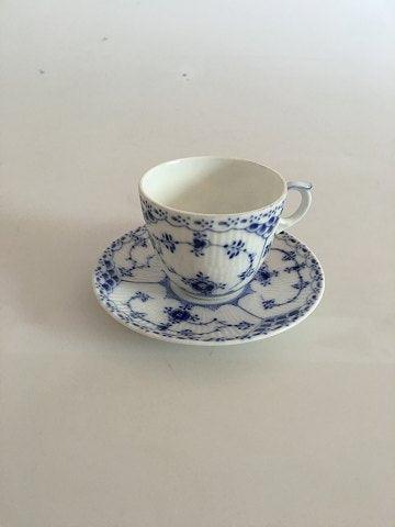 Royal Copenhagen Musselmalet Halvblonde Lille Kaffekop og Underkop No 528 - Danam Antik