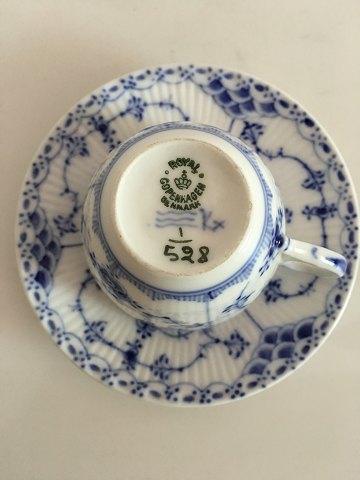 Royal Copenhagen Musselmalet Halvblonde Lille Kaffekop og Underkop No 528 - Danam Antik