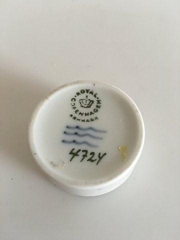 Royal Copenhagen Musselmalet Pilleæske No 4724 - Danam Antik