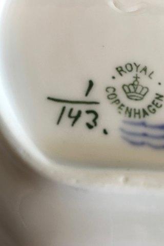 Royal Copenhagen Musselmalet Riflet Bladformet Asiet No 143 - Danam Antik