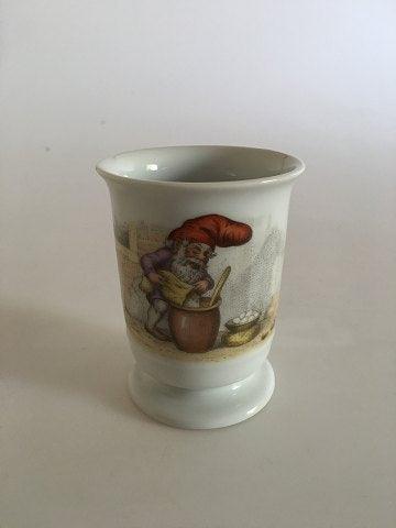 Royal Copenhagen Nisse Julestel Krus No 3/5436 - Danam Antik