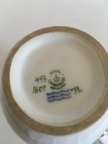 Royal Copenhagen Saksisk Blomst let Kande No 1609 - Danam Antik