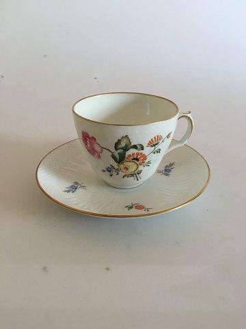 Royal Copenhagen Trelleborg Kaffekop og Underkop No 1870 - Danam Antik