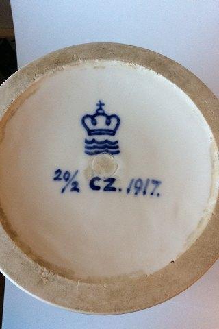 Royal Copenhagen Unika Vase af Cathrine Zernichow fra 1917 med motiv af Børn - Danam Antik