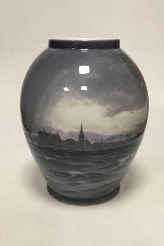 Royal Copenhagen Unika Vase af Christian Benjamin Olsen fra Maj 1913 - Danam Antik