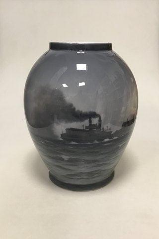 Royal Copenhagen Unika Vase af Christian Benjamin Olsen fra Maj 1913 - Danam Antik