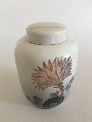 Royal Copenhagen Vase med Låg /Urne No 2686/888 med Kaktus Motif - Danam Antik