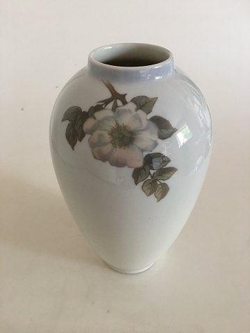 Royal Copenhagen Vase No 173/1099 med Blomstret Grenemotiv - Danam Antik